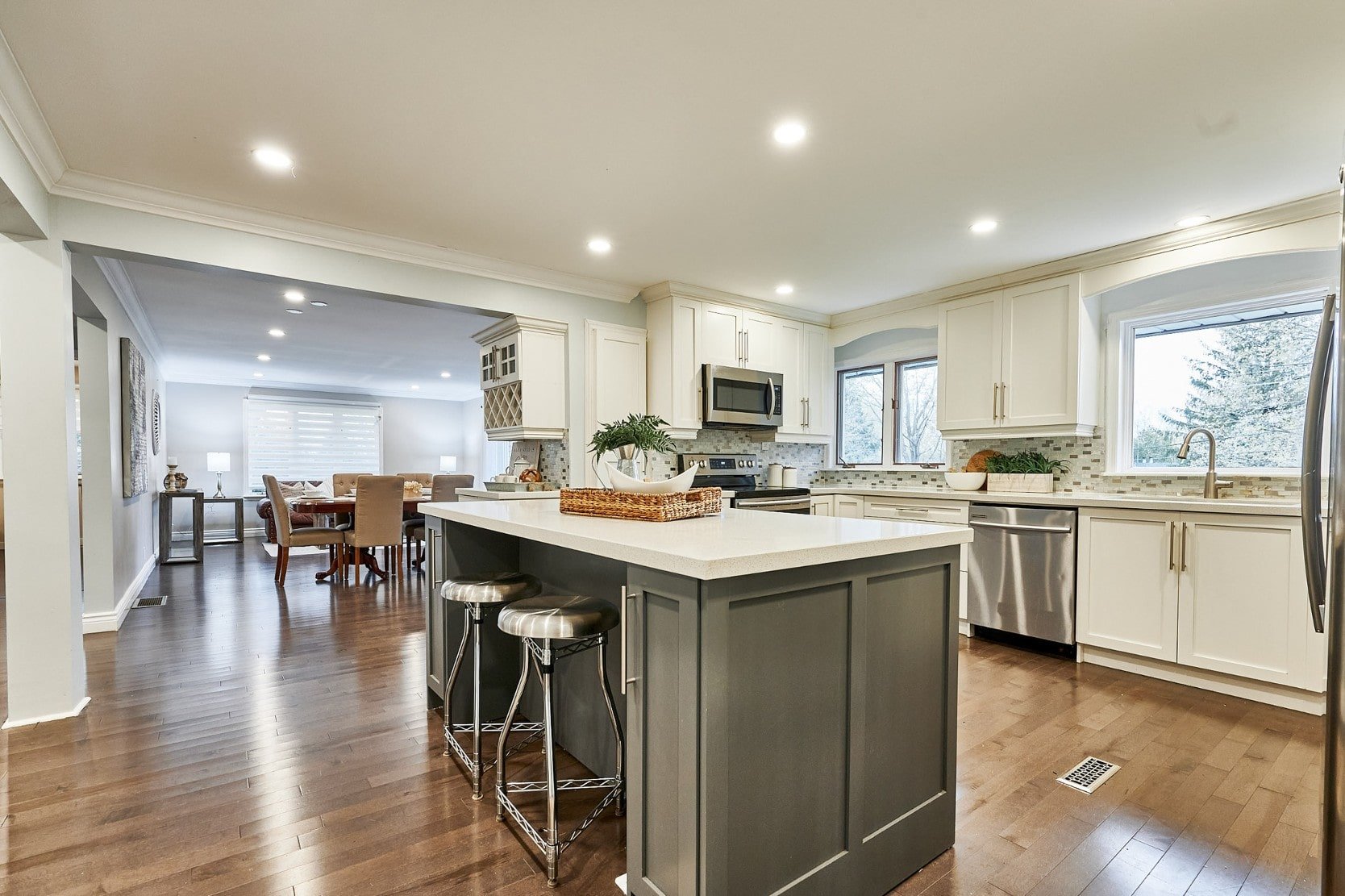 Beautiful kitchen in a home for sale in Pickering, Ontario